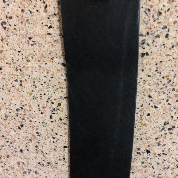 CLUB MONACO /Women's Adjustable Leather Belt (OS) - Picture 15 of 16